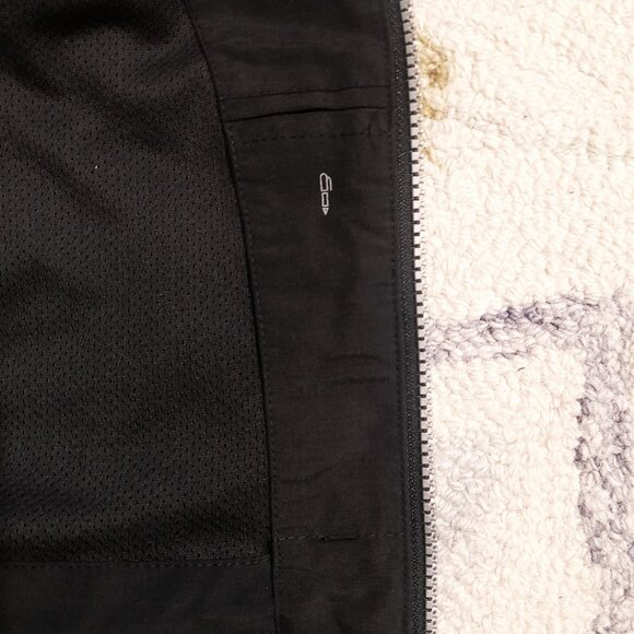 SCOTTeVEST Technical Vest XL Black 9 Pockets Utility Travel Gorpcore Active - Picture 9 of 10